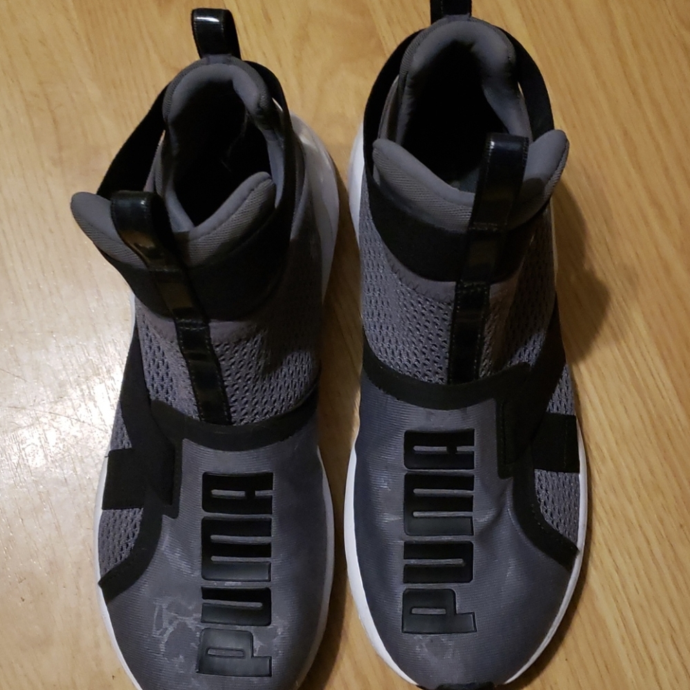 Puma sneakers
